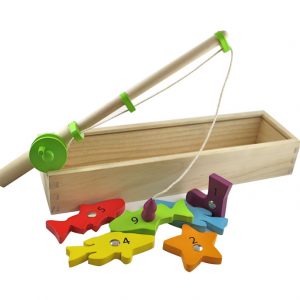 Discoveroo-Wooden-Magnetic-Fishing-Game